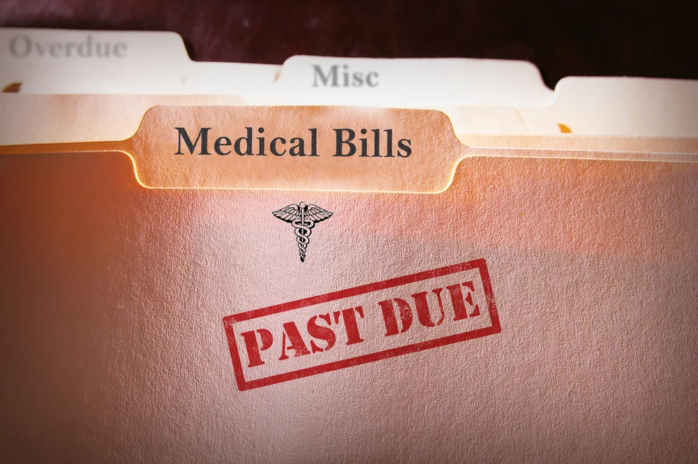 What Happens If I Have Medical Bills Before a Settlement Comes Through?