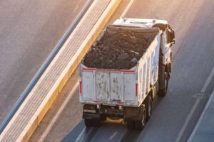 Can Trucks Drive in the Left Lane in Texas?